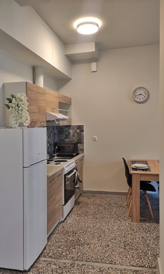 Garnet2 Apartment Kalamata Exterior photo